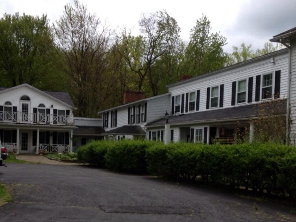 William Seward Inn Westfield Exterior foto