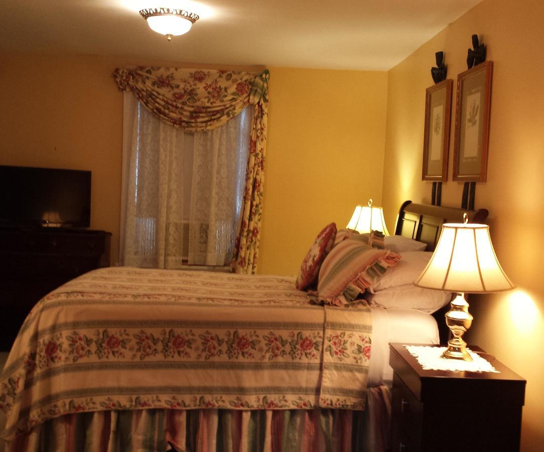 William Seward Inn Westfield Exterior foto